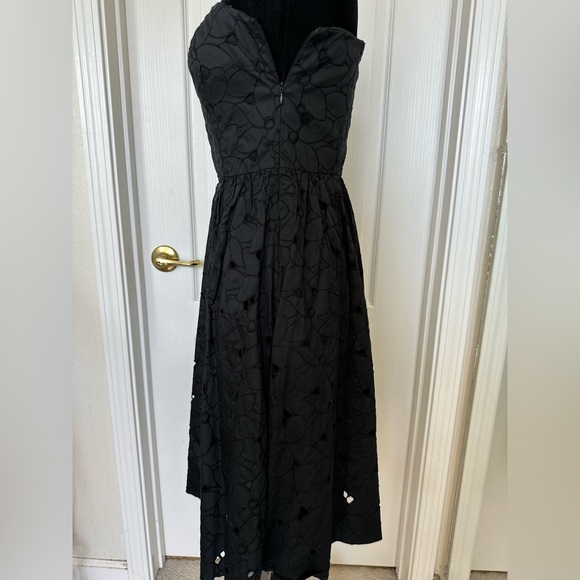 Ann Taylor black dress Women’s size 4 - Picture 2 of 6